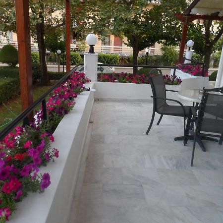 Hotel Esperia Loutra Ipatis Extérieur photo