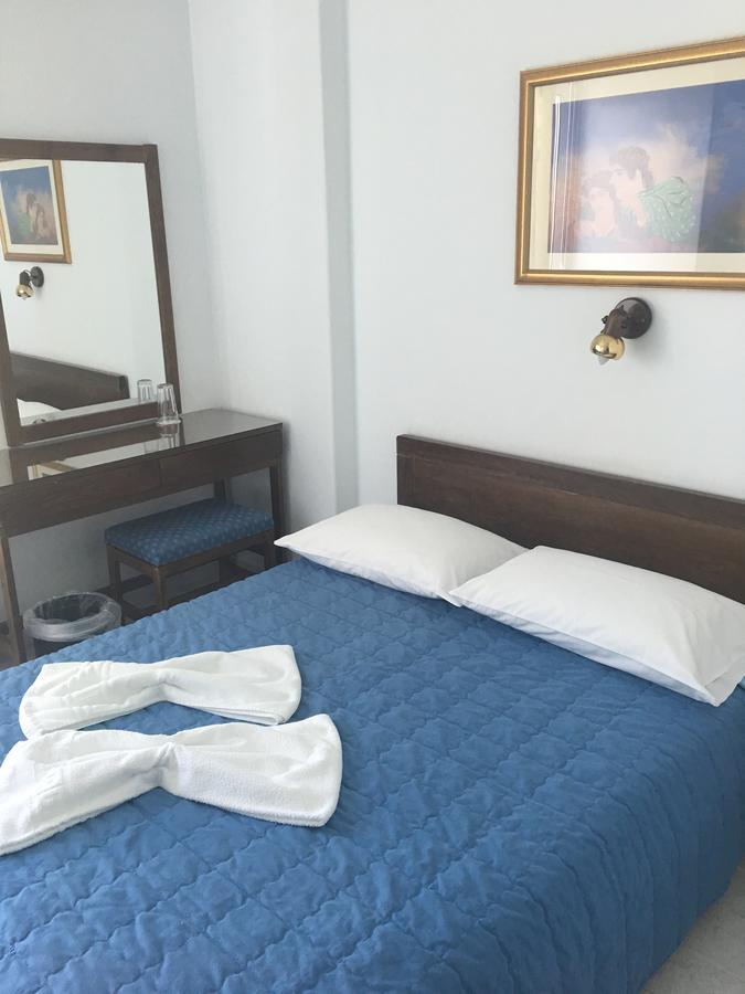 Hotel Esperia Loutra Ipatis Extérieur photo